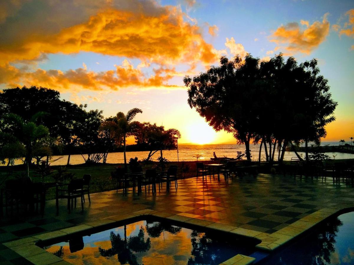 Nila Beach Resort Lautoka Exterior foto